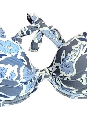 Cupshe Blue and White Floral Underwire Bikini Top